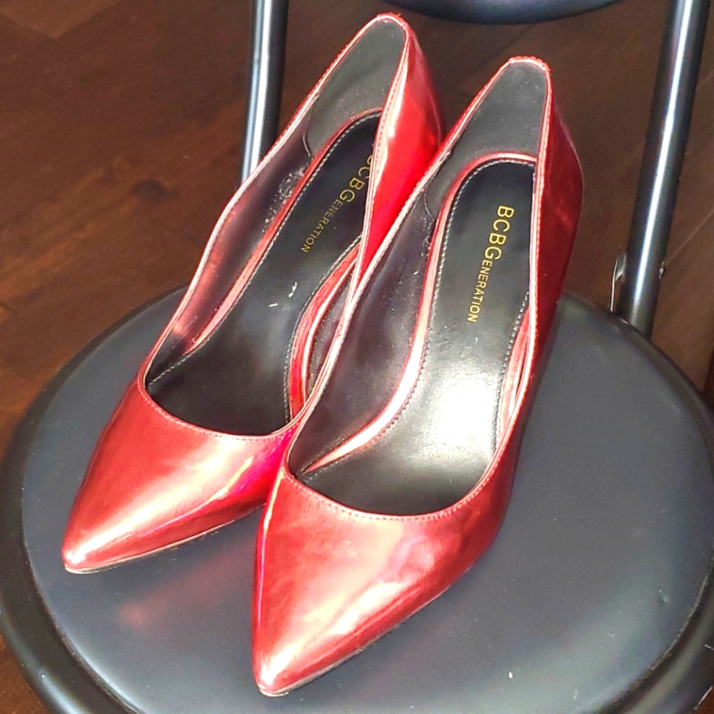 Red metallic heels - Picture 1 of 5